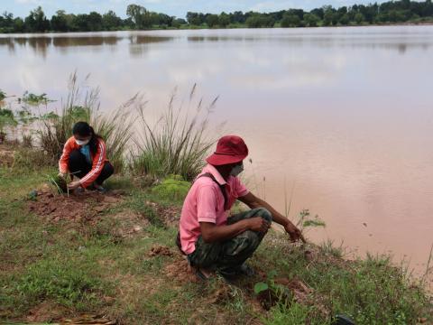 “โครงการปลูกต้นไม้เฉลิมพระเกียรติ ประจำปีงบประมาณ 2565”
